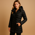 Damen Winterjacke schwarz tailliert mit Kapuze - 1 - Atelier-Zofia