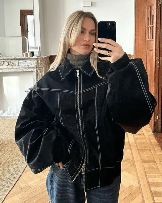 Jacke Damen schwarz oversized mit Reißverschluss und auffälligen Nähten - 3 - Atelier-Zofia