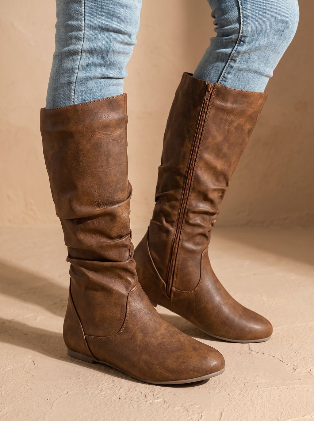 Stiefel Damen braun mit lässigem Schnitt und seitlichem Reißverschluss - 5 - Atelier-Zofia