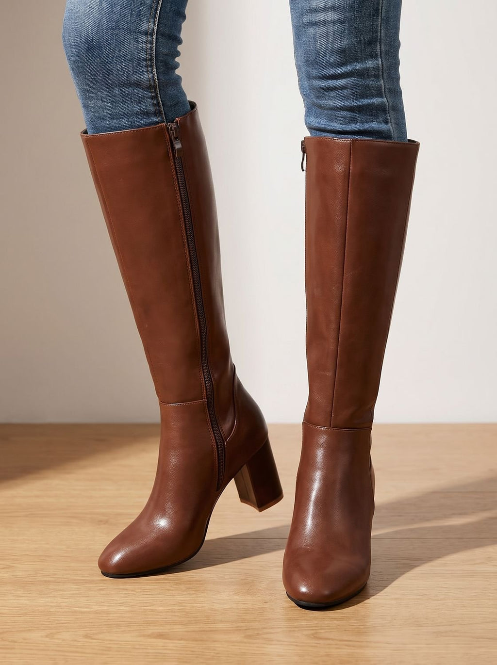 Stiefel Damen braun mit Blockabsatz und Reißverschluss - 1 - Atelier-Zofia