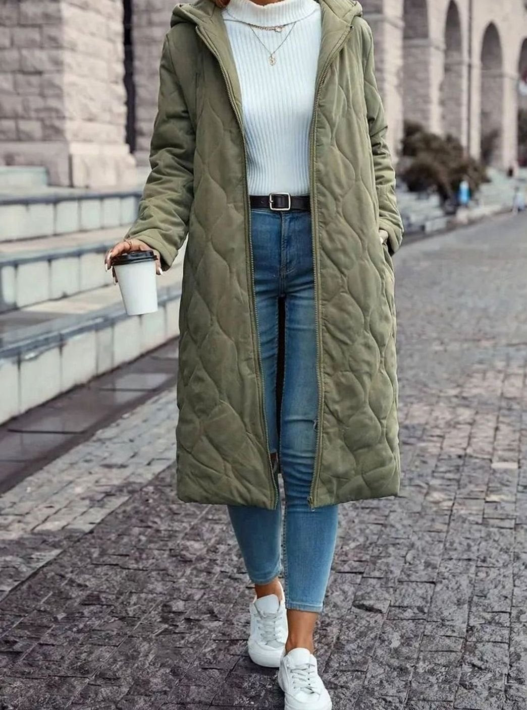 Wintermantel Damen grün lang mit Kapuze und Reißverschluss - 3 - Atelier-Zofia