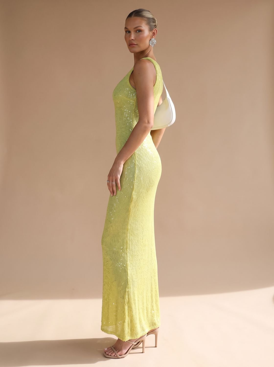Maxikleid Damen mit figurbetontem Schnitt und Rundhalsausschnitt - eleganter Look - 7 - Atelier-Zofia