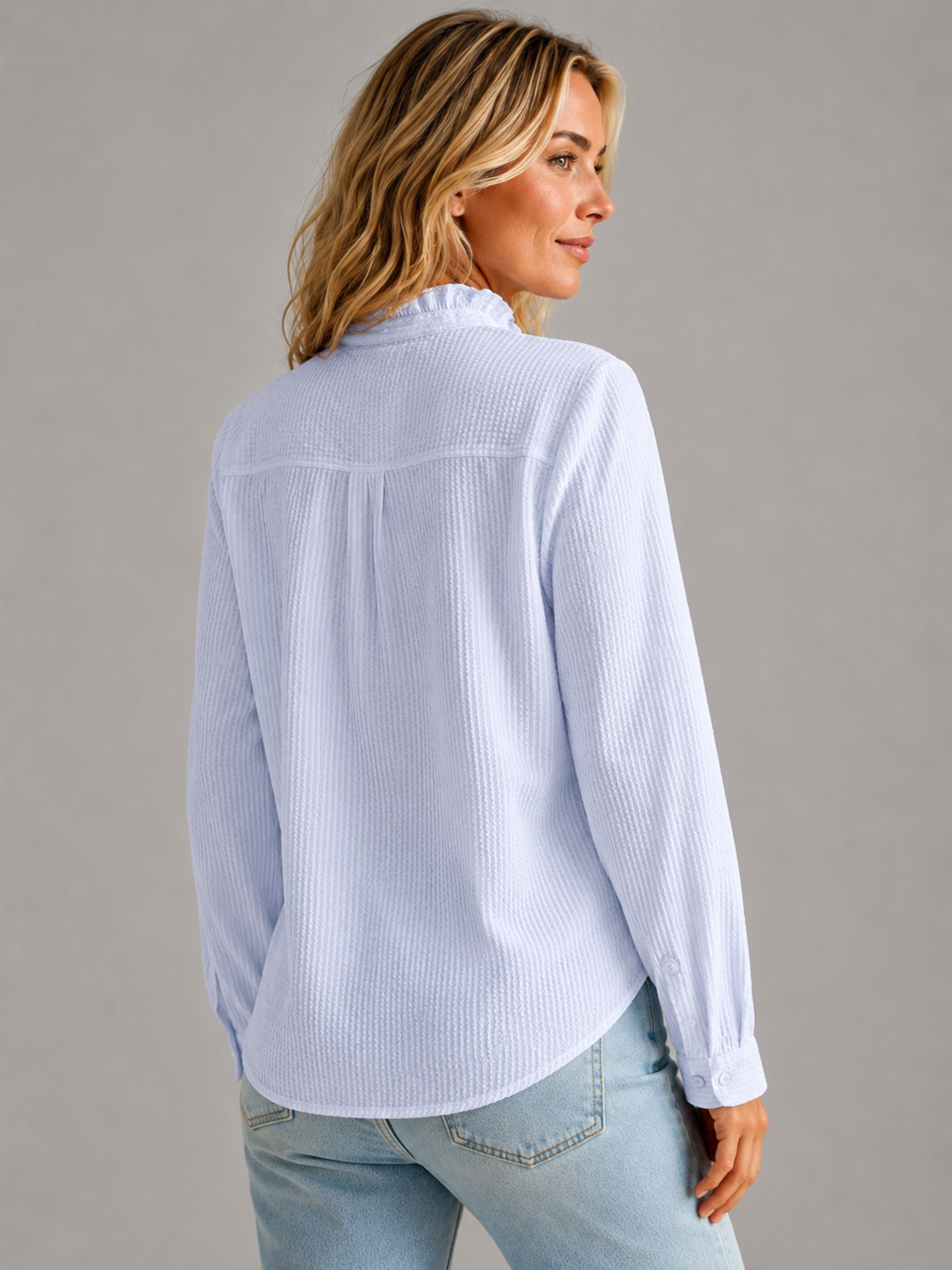 Bluse Damen mit Rüschen und lässigem Schnitt - vielseitig kombinierbar - 3 - Atelier-Zofia