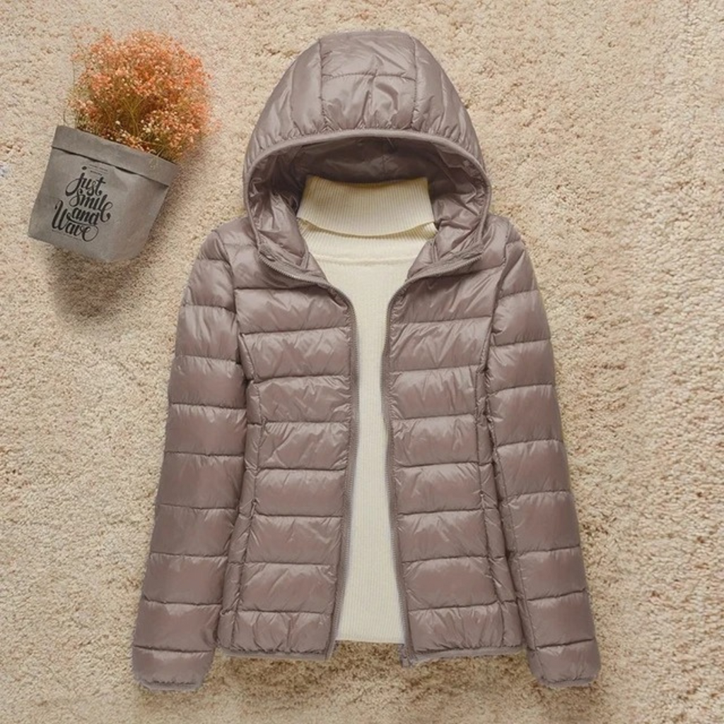 Damenjacke mit hohem Kragen und praktischer Kapuze - ideal für die Übergangszeit - 3 - Atelier-Zofia