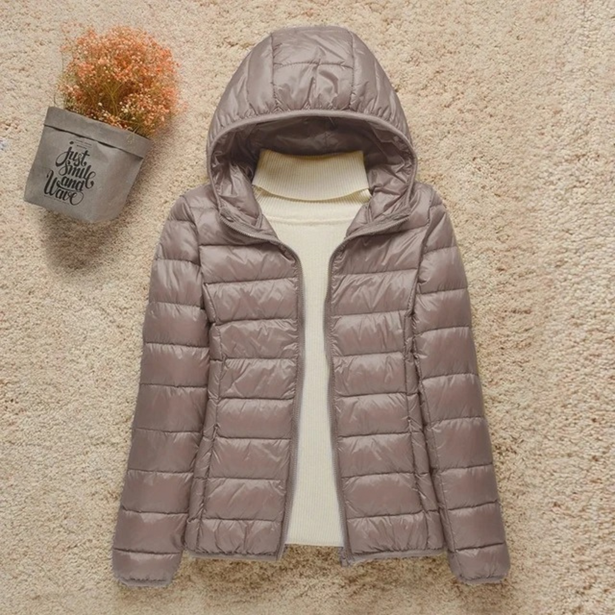 Damenjacke mit hohem Kragen und praktischer Kapuze - ideal für die Übergangszeit - 3 - Atelier-Zofia