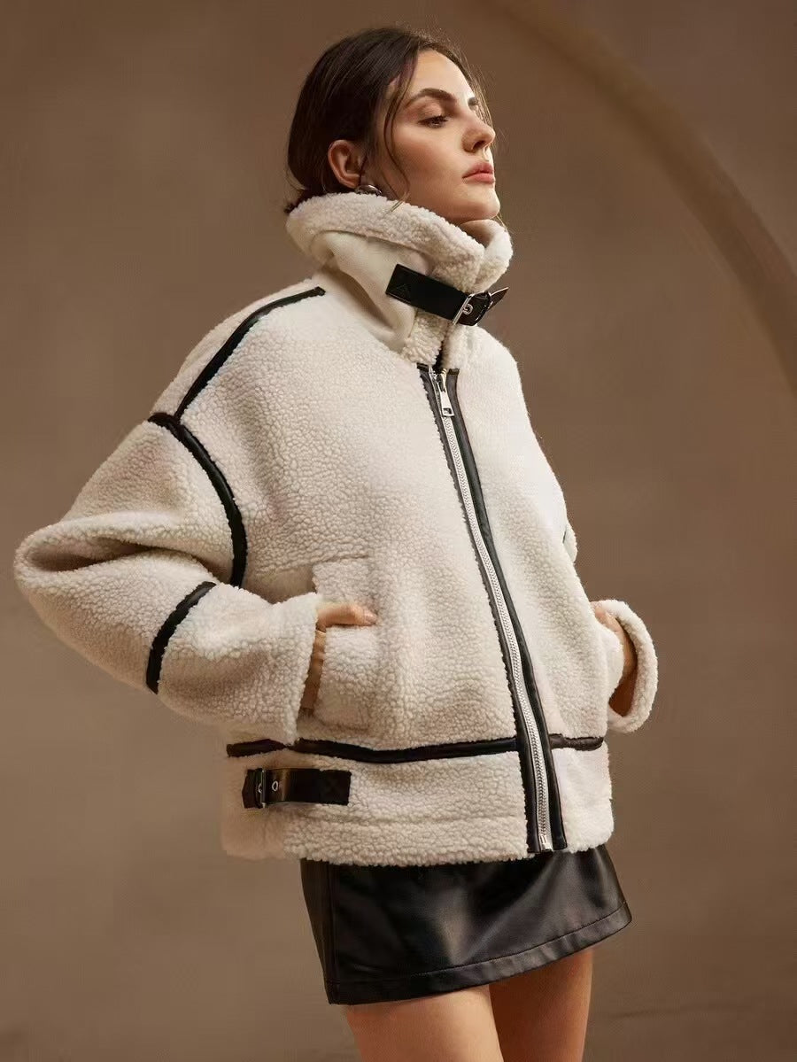 Jacke Damen beige mit hohem Kragen und Reißverschluss - 1 - Atelier-Zofia