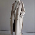 Mantel Damen beige tailliert mit Gürtel und Taschen - 1 - Atelier-Zofia
