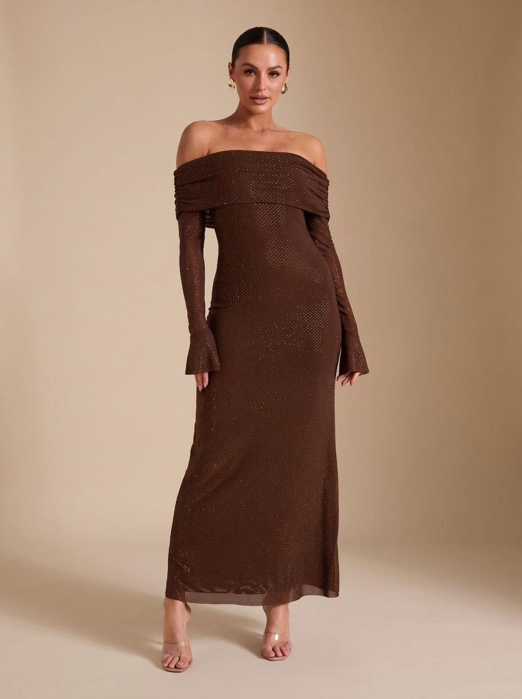 Maxikleid Damen braun figurbetont mit schulterfreiem Schnitt - 1 - Atelier-Zofia