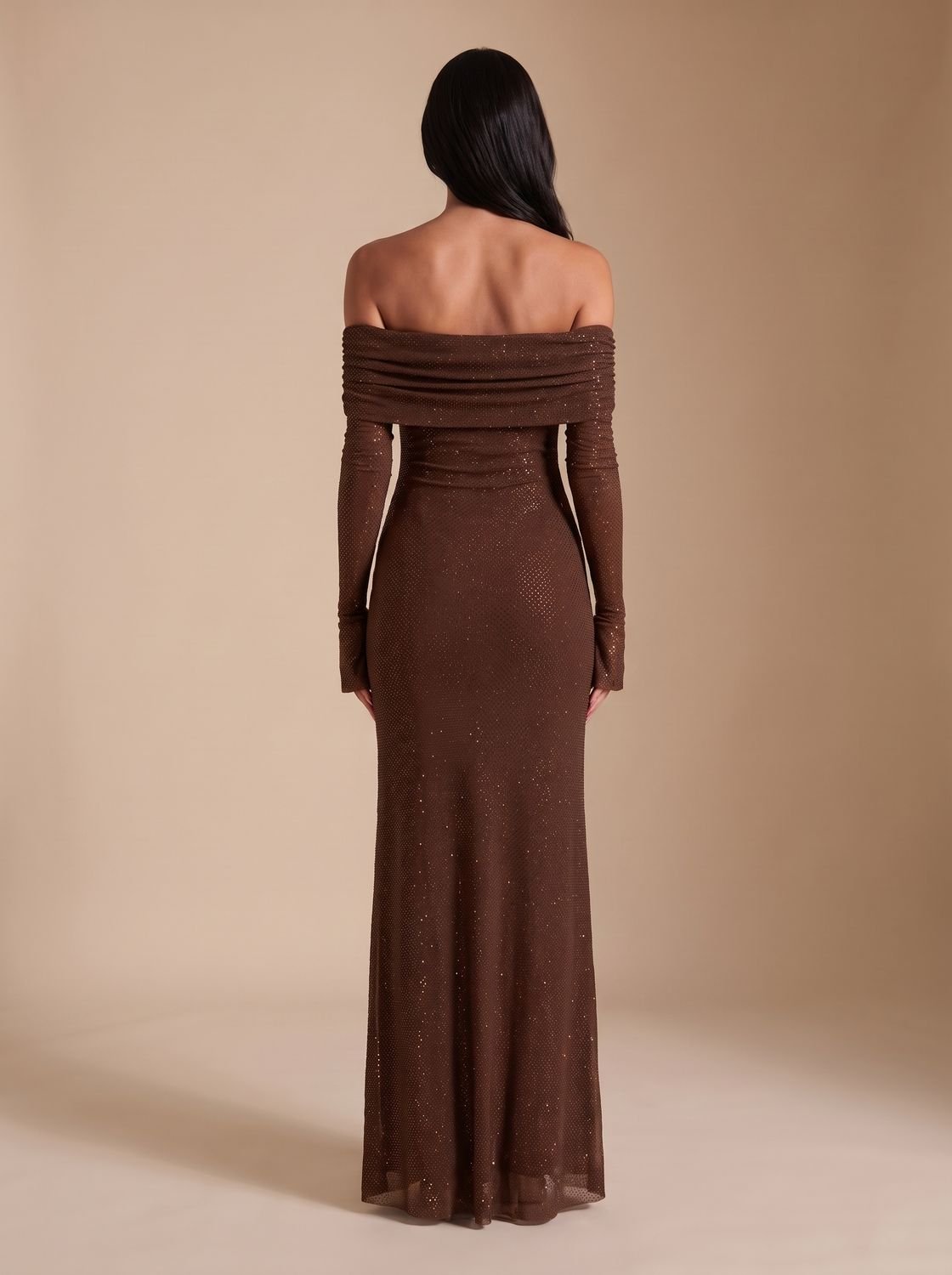 Maxikleid Damen braun figurbetont mit schulterfreiem Schnitt - 5 - Atelier-Zofia