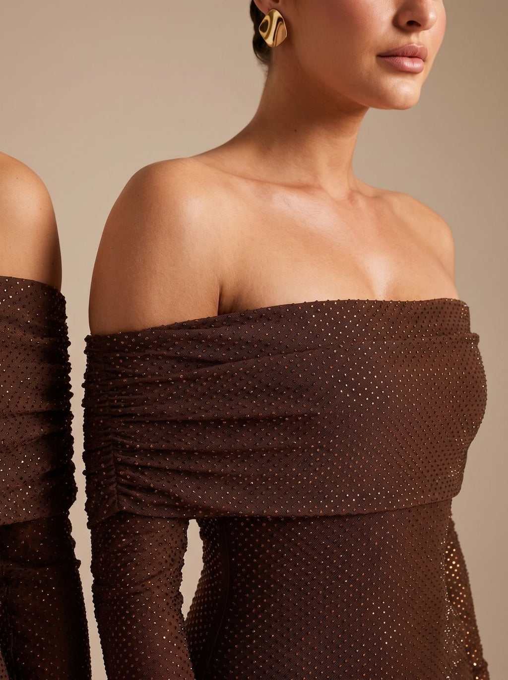Maxikleid Damen braun figurbetont mit schulterfreiem Schnitt - 10 - Atelier-Zofia
