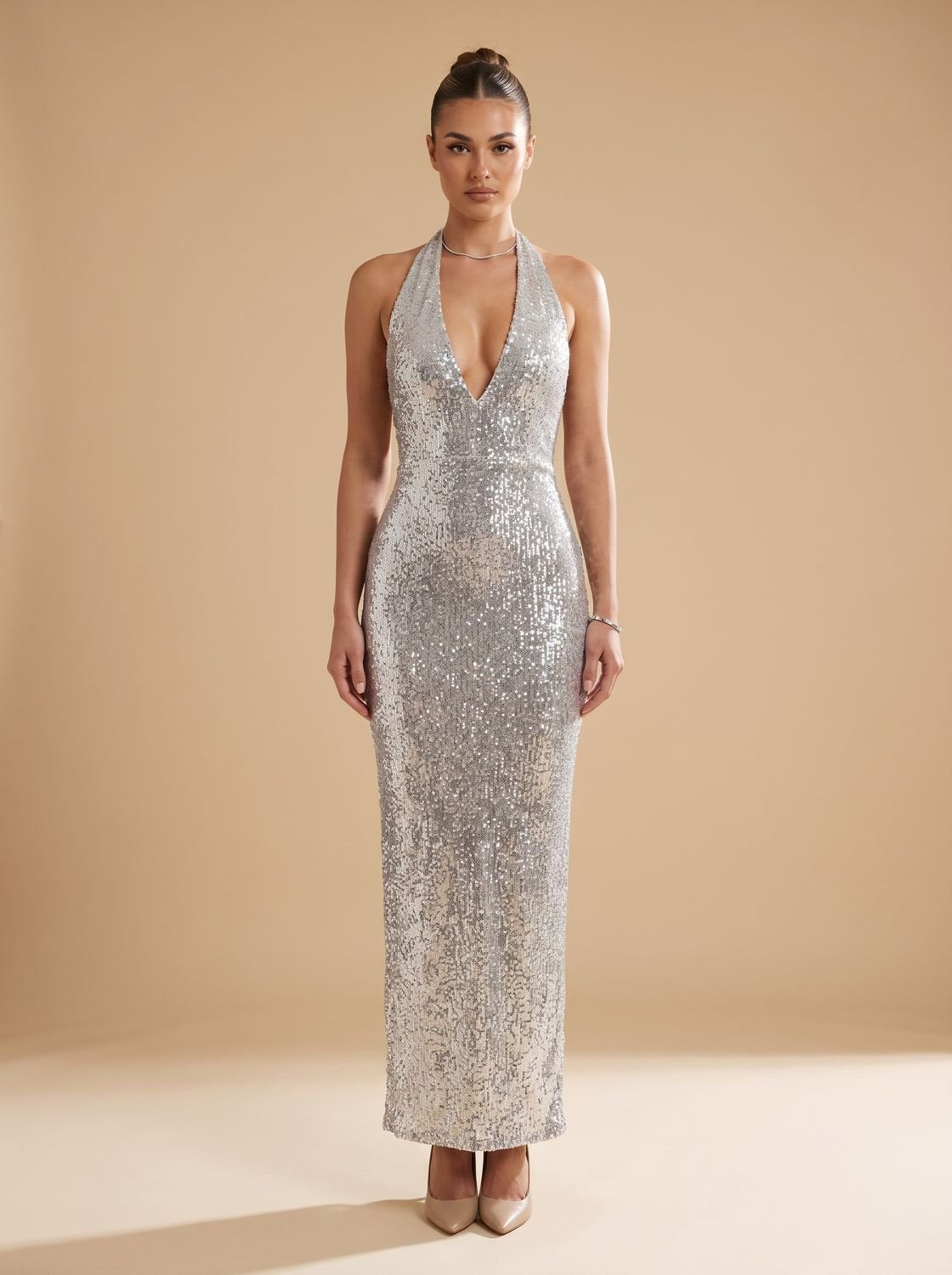 Maxikleid Damen silber figurbetont mit Halterneck - 4 - Atelier-Zofia