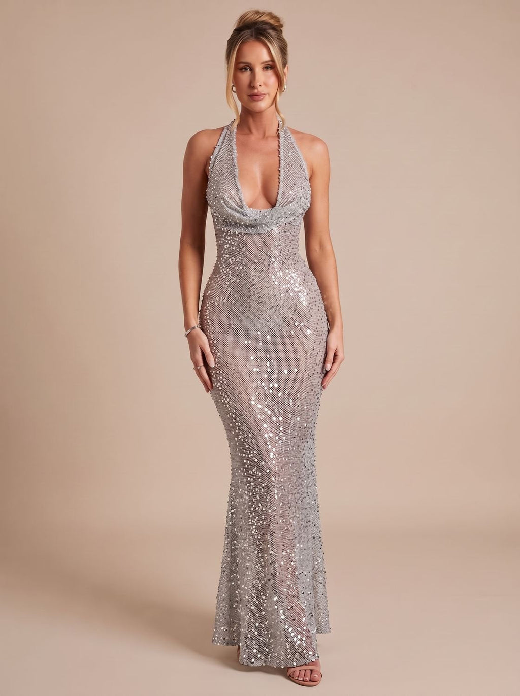 Maxikleid Damen silber figurbetont mit Halterneck - 5 - Atelier-Zofia