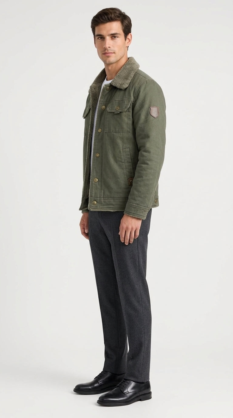 Jacke Herren olivgrün mit Kragen und praktischen Taschen - 2 - Atelier-Zofia