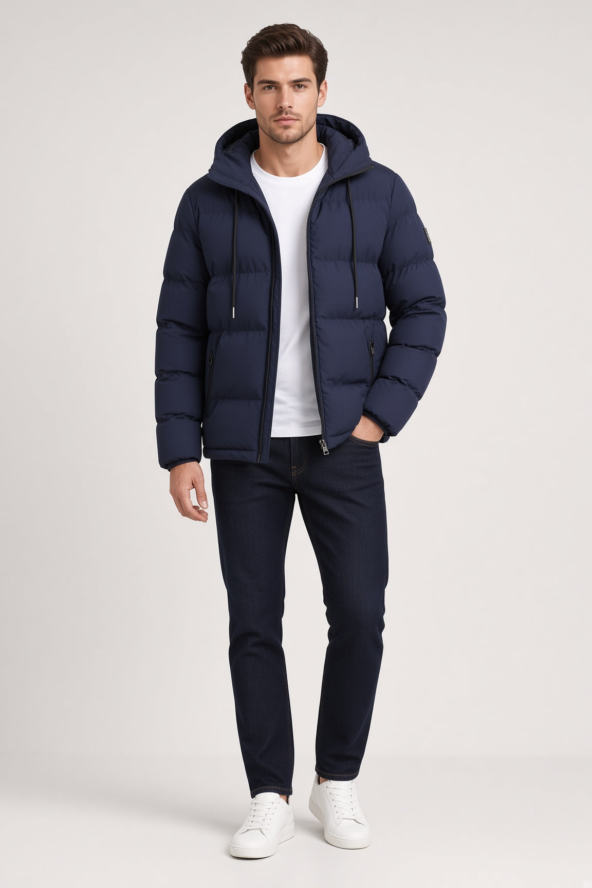 Winterjacke Herren schwarz mit Kapuze und tailliertem Schnitt - 4 - Atelier-Zofia