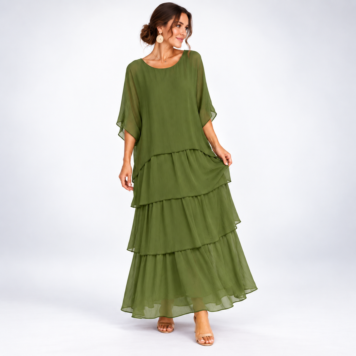 Maxikleid Damen beige weit mit Stufen und kurzen Ärmeln - 5 - Atelier-Zofia