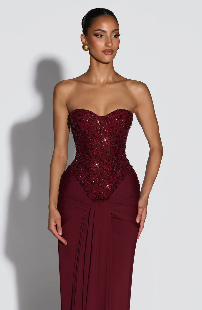 Abendkleid Damen burgunderrot figurbetont mit Herz-Ausschnitt - 2 - Atelier-Zofia