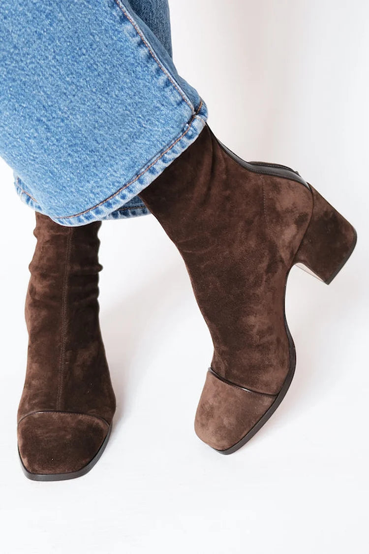 Stiefeletten Damen braun figurbetont mit Blockabsatz - 1 - Atelier-Zofia