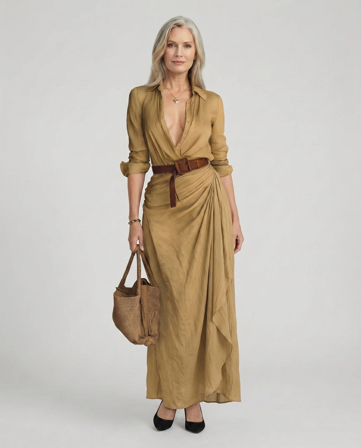 Maxikleid Damen beige figurbetont mit Hemdkragen und Taillengürtel - 1 - Atelier-Zofia