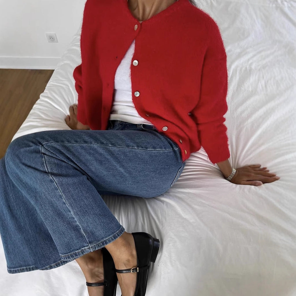 Cardigan Damen grau oversized mit Knopfdetails - 2 - Atelier-Zofia