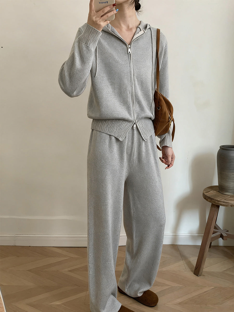 Outfit Damen weiß locker geschnitten mit Kapuze - 4 - Atelier-Zofia