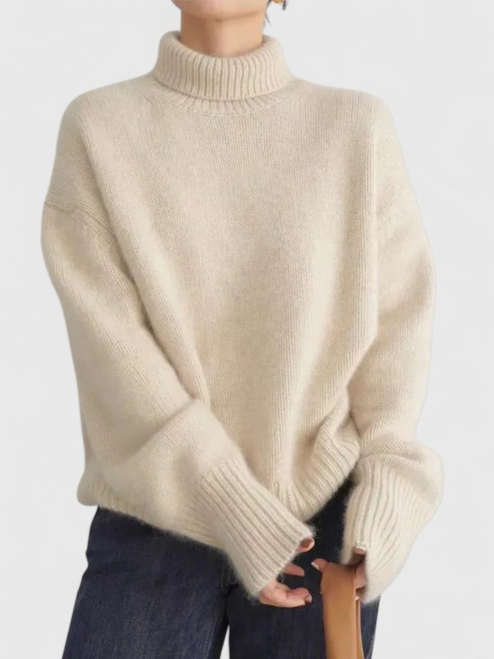 Pullover Damen grau mit hohem Kragen und bequemer Passform - 2 - Atelier-Zofia
