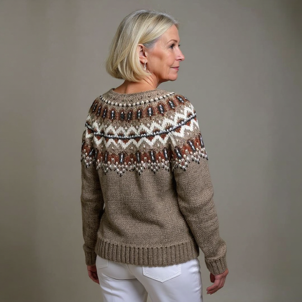 Cardigan Damen braun tailliert mit auffälligem Muster - 3 - Atelier-Zofia