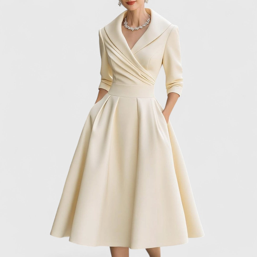 Abendkleid Damen burgunderrot figurbetont mit V-Ausschnitt und ¾-Ärmeln - 11 - Atelier-Zofia