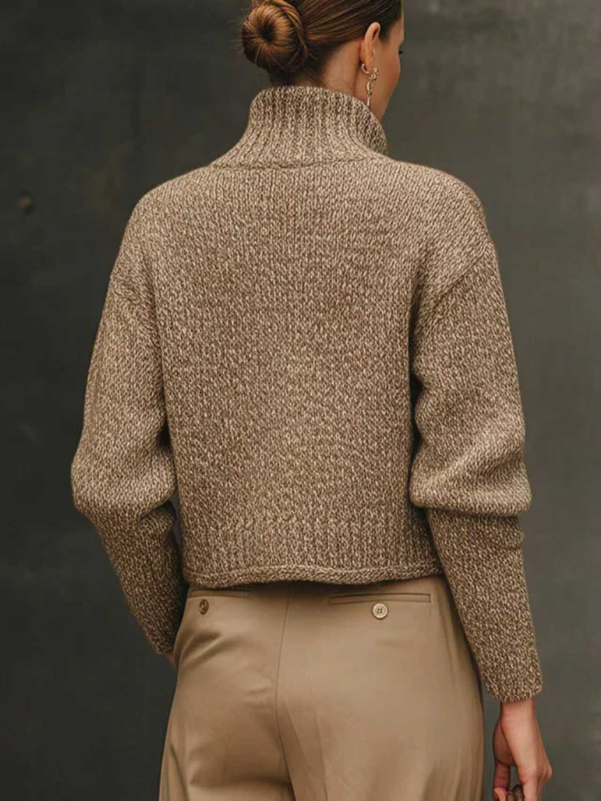 Damen Jacke braun figurbetont mit Stehkragen und großen Knöpfen - 4 - Atelier-Zofia