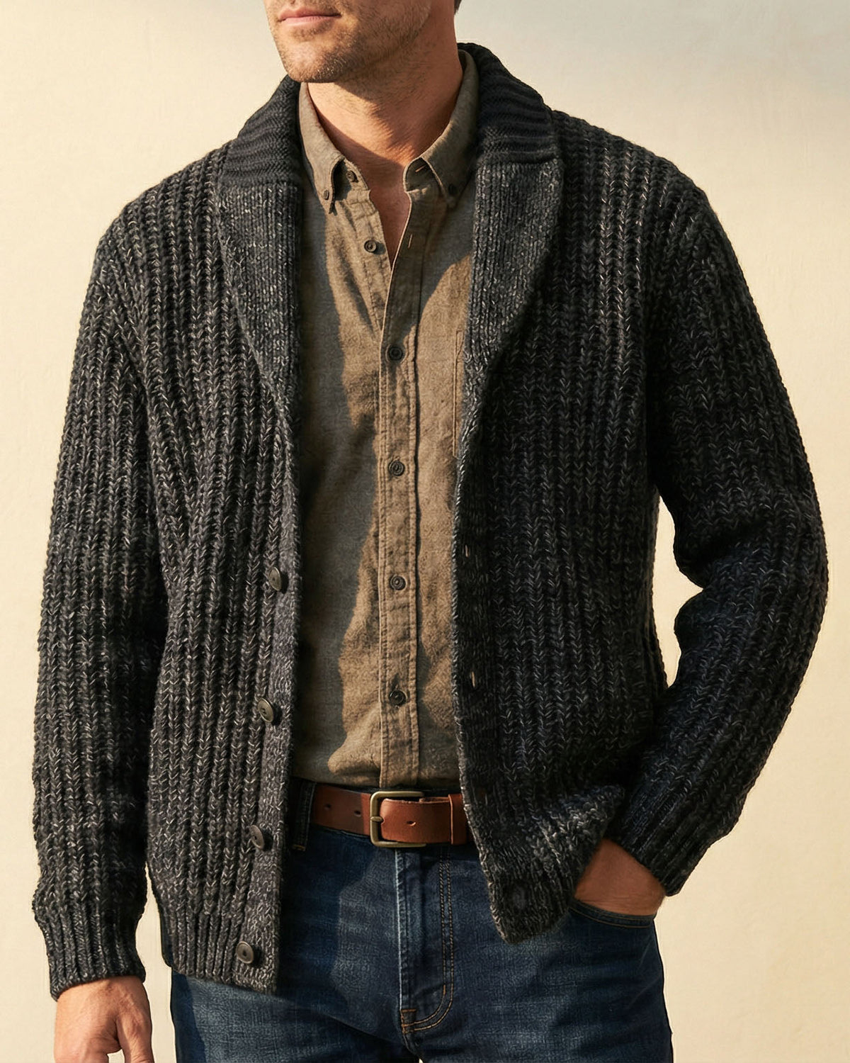 Cardigan Herren grau strukturiert mit Schalkragen - 5 - Atelier-Zofia