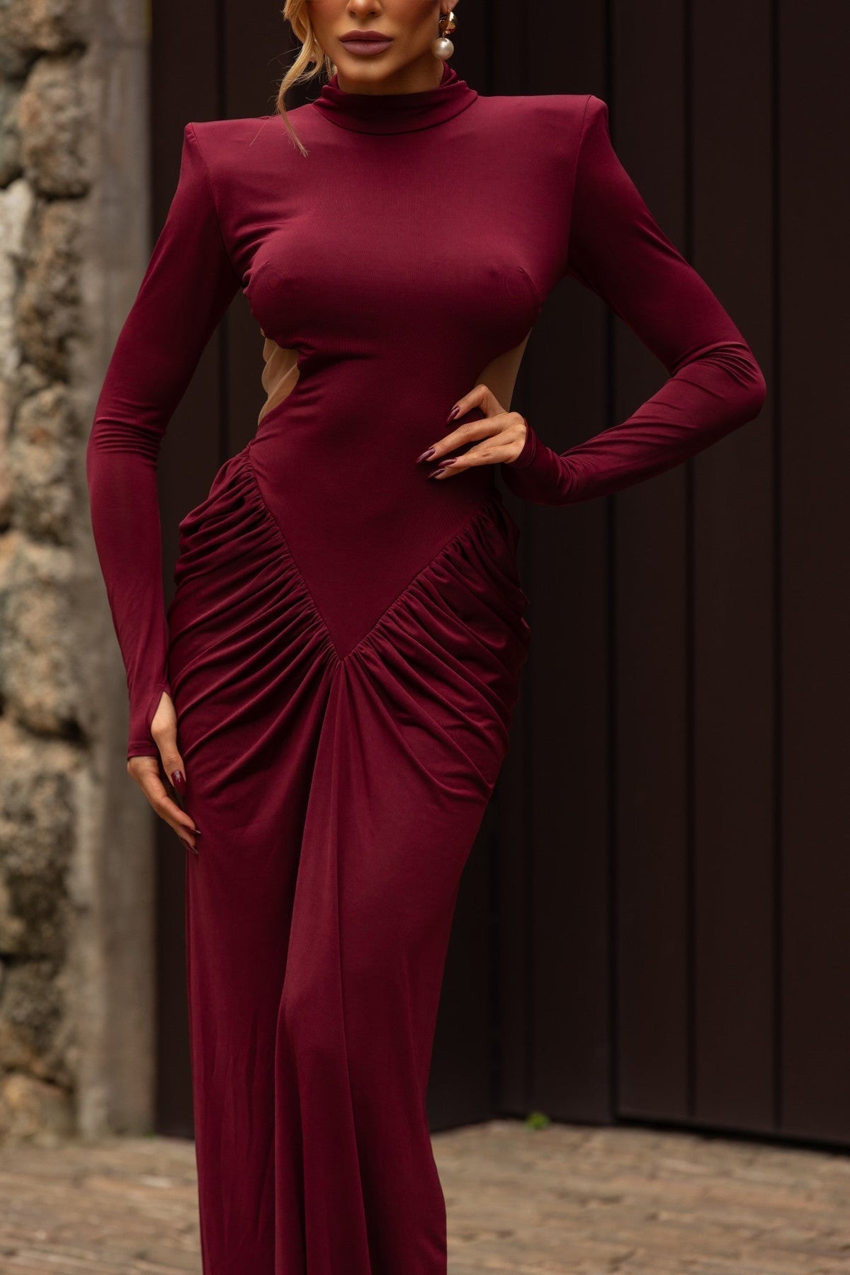 Maxikleid Damen burgunderrot figurbetont mit Cut-Outs - 3 - Atelier-Zofia