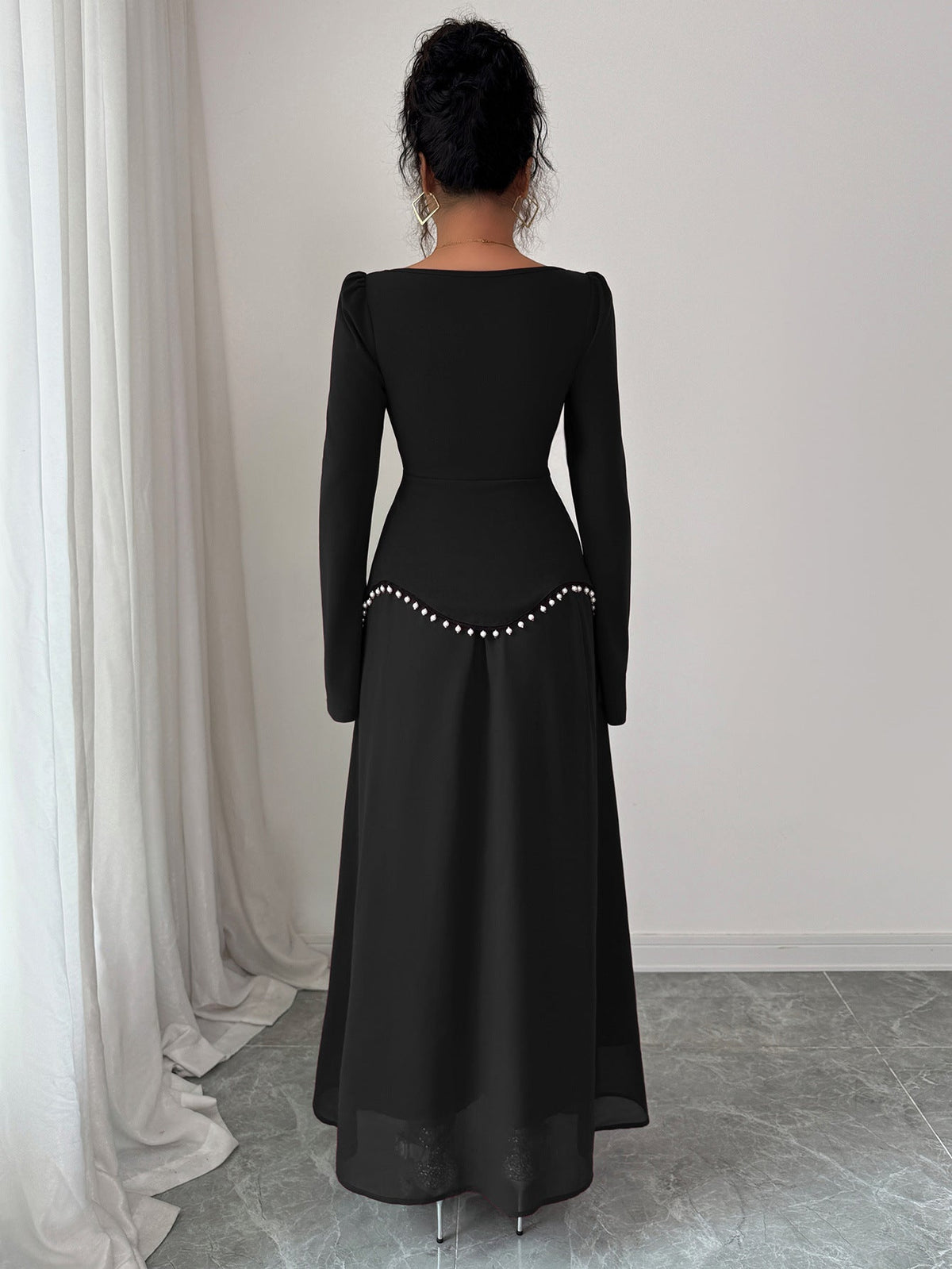 Maxikleid Damen burgunderrot figurbetont mit weitem Saum - 11 - Atelier-Zofia