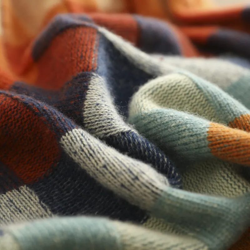 Pullover Damen bunt mit Stehkragen und langen Ärmeln - 3 - Atelier-Zofia