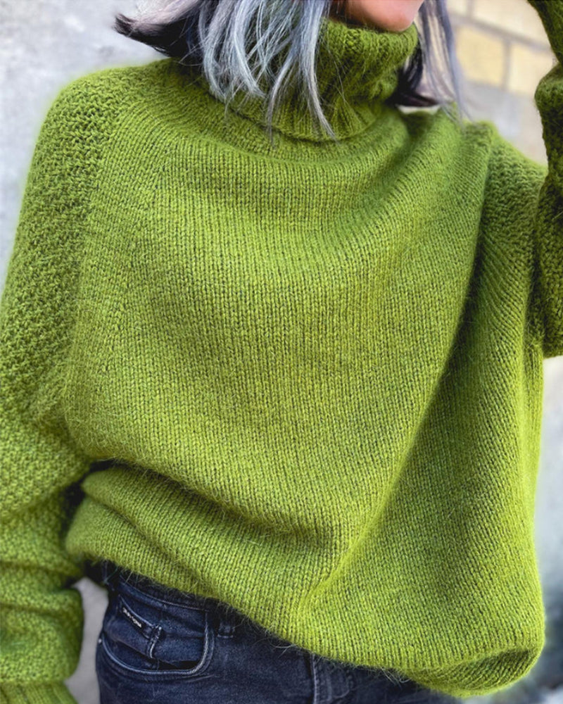 Pullover Damen grün lässig mit hohem Kragen und langen Ärmeln - 3 - Atelier-Zofia