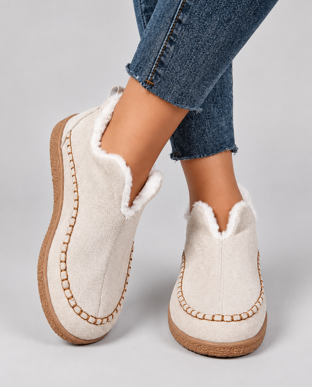 Damen Slippers grau bequem mit kuscheligem Futter - 1 - Atelier-Zofia