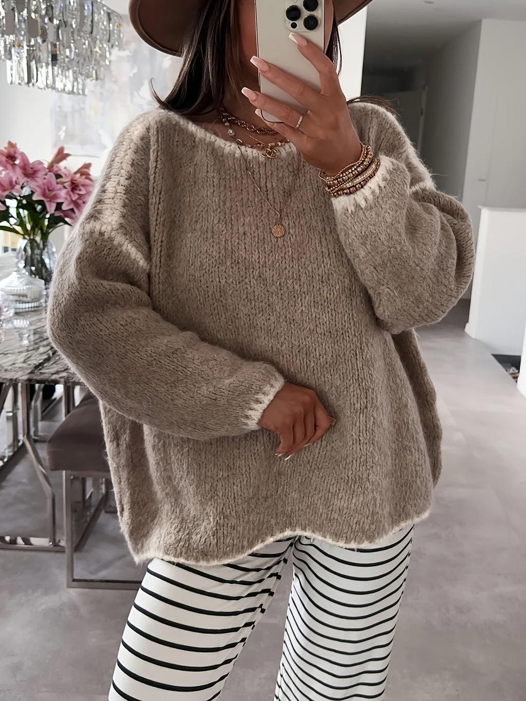 Pullover Damen beige lässig mit weitem Schnitt - 4 - Atelier-Zofia