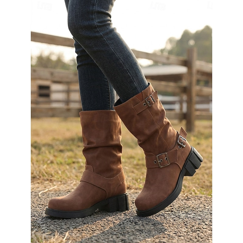 Bikerstiefel Damen schwarz figurbetont mit Gürtelschnalle - 11 - Atelier-Zofia
