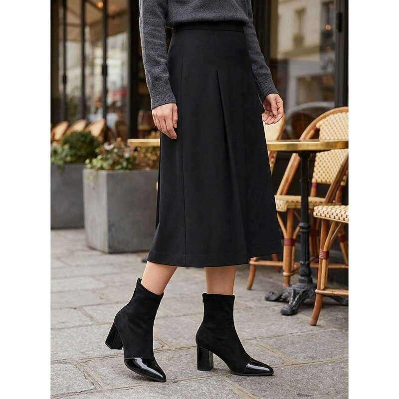 Stiefeletten Damen schwarz figurbetont mit glänzenden Schuhspitzen - 2 - Atelier-Zofia