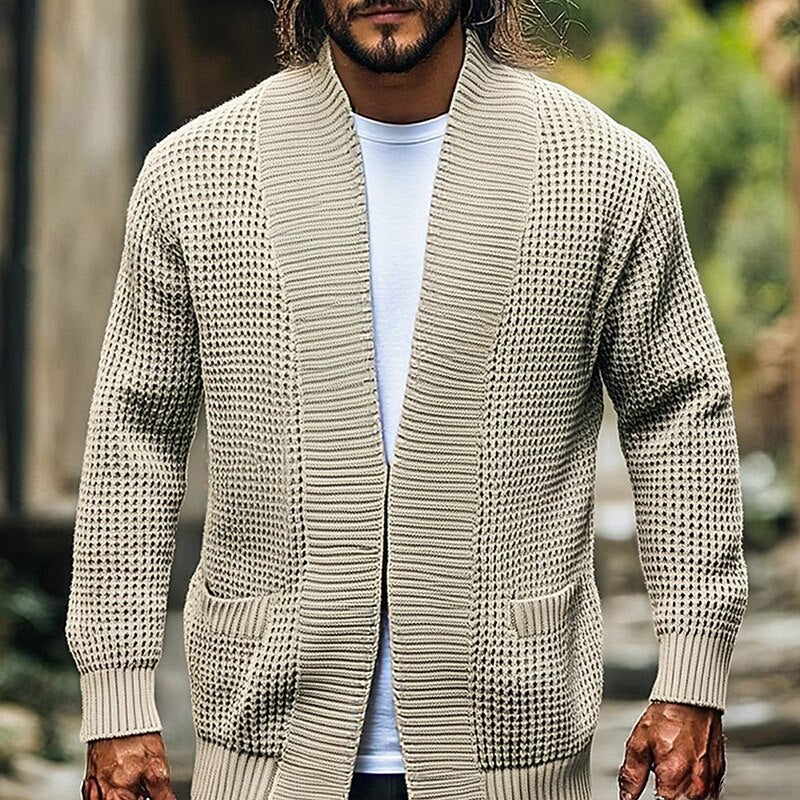 Cardigan Herren schwarz lässiger Schnitt mit Taschen - 1 - Atelier-Zofia