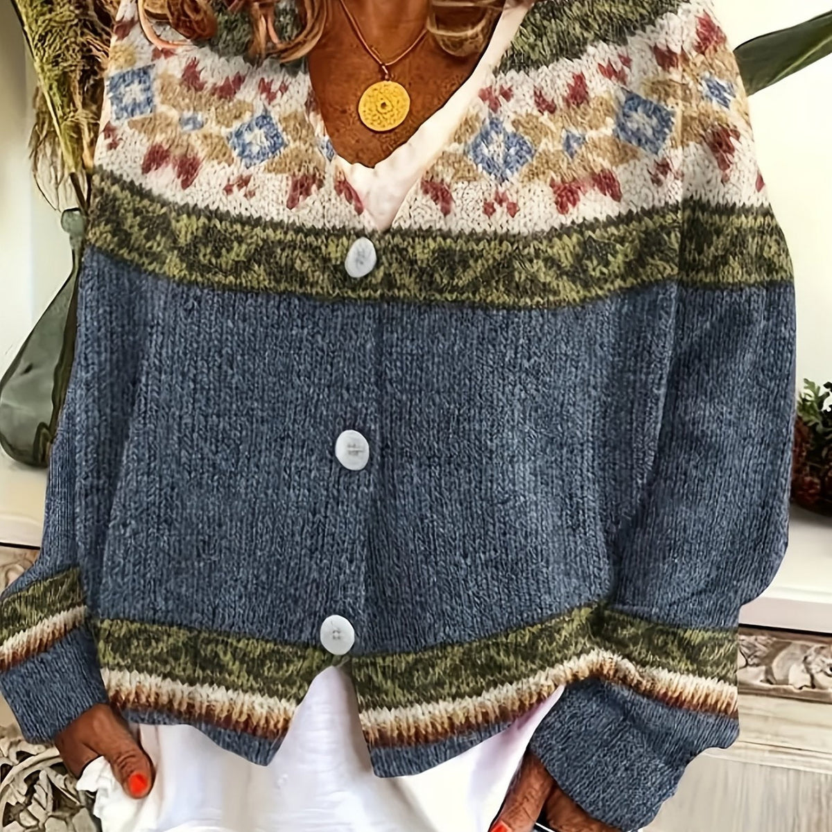 Cardigan Damen blau mit knöpfen und grafischem Muster - 1 - Atelier-Zofia