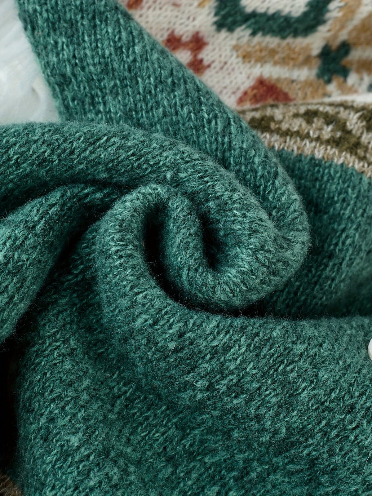 Cardigan Damen blau mit knöpfen und grafischem Muster - 9 - Atelier-Zofia