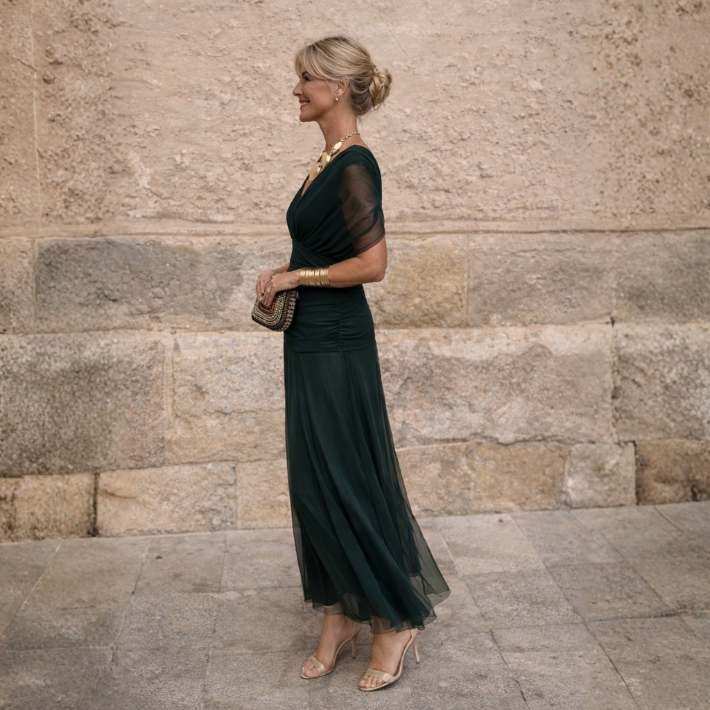 Maxikleid Damen grün figurbetont mit V-Ausschnitt und kurzen Ärmeln - 9 - Atelier-Zofia