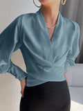 Bluse Damen schwarz tailliert mit V-Ausschnitt und Puffärmeln - 4 - Atelier-Zofia