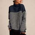 Pullover Damen lila lässig mit Stehkragen und Zickzack-Muster - 1 - Atelier-Zofia