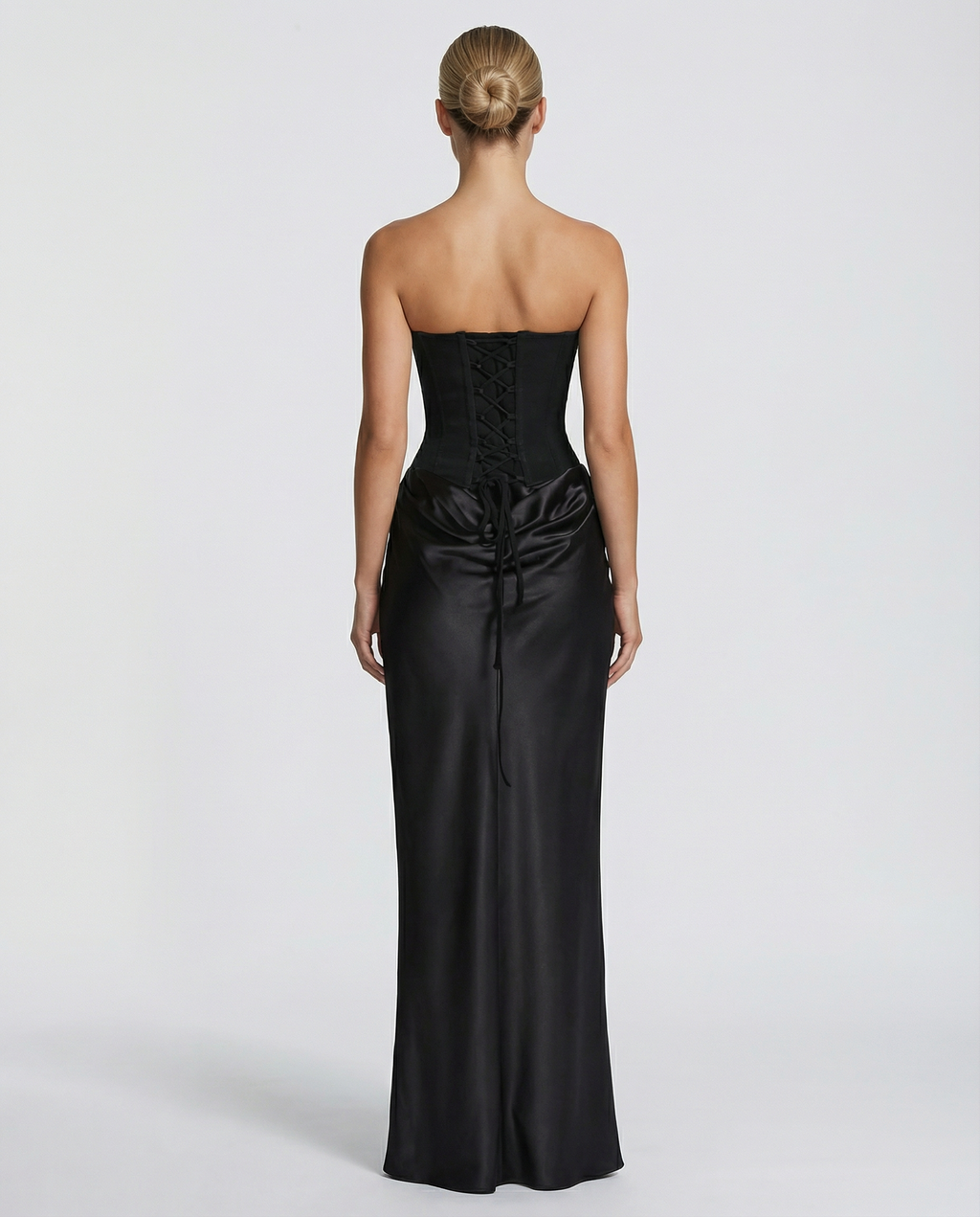 Abendkleid Damen schwarz figurbetont mit schulterfreiem Ausschnitt - 2 - Atelier-Zofia