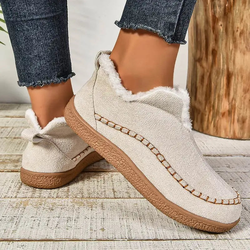 Schuhe Damen beige bequem mit flauschigem Innenfutter - 2 - Atelier-Zofia