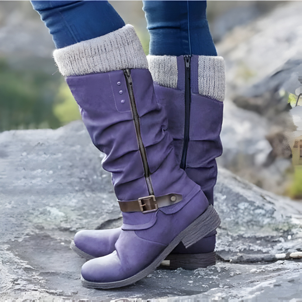 Stiefel Damen schwarz figurbetont mit Falten und modischem Riemen - 4 - Atelier-Zofia