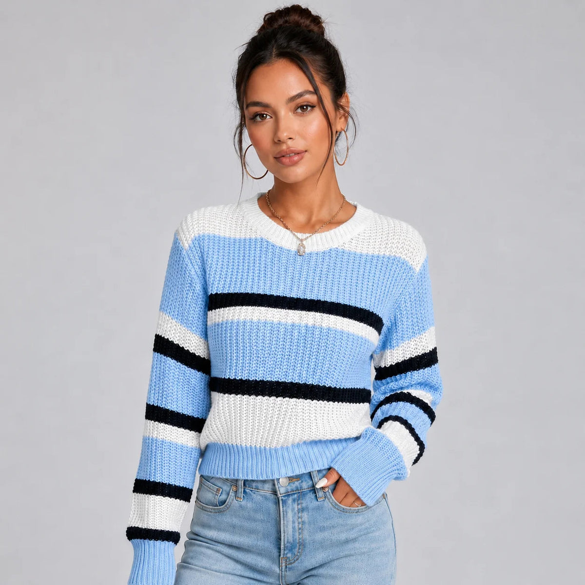 Pullover Damen blau-rosa gestreift mit Rundhalsausschnitt - 1 - Atelier-Zofia
