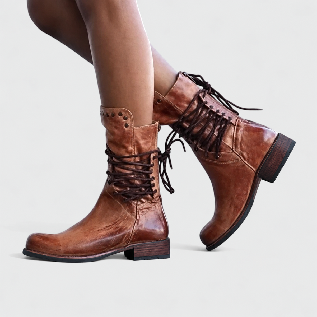 Stiefel Damen schwarz figurbetont mit Nieten und Schnürung - 2 - Atelier-Zofia