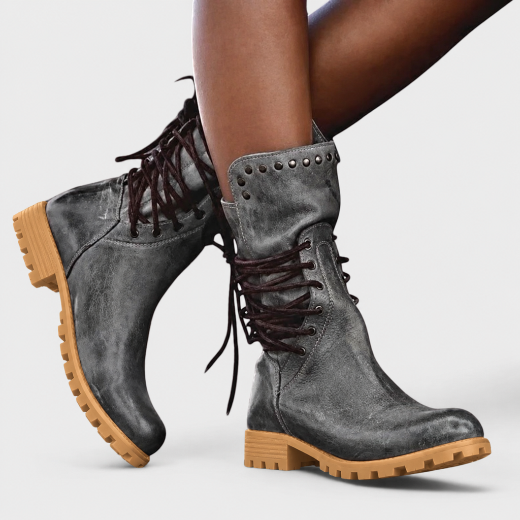 Stiefel Damen schwarz figurbetont mit Nieten und Schnürung - 4 - Atelier-Zofia