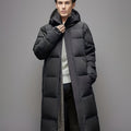 Wintermantel Herren schwarz lang mit Kapuze und figurbetonter Passform - 1 - Atelier-Zofia